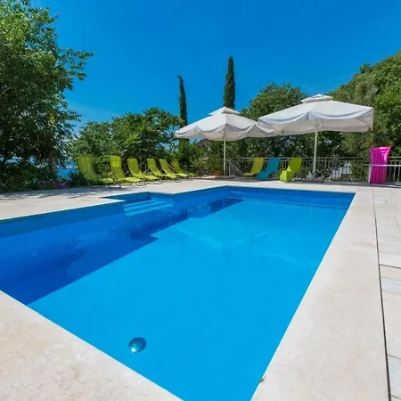 Crikvenica Two-bedroom 3 Apartment Klanfari