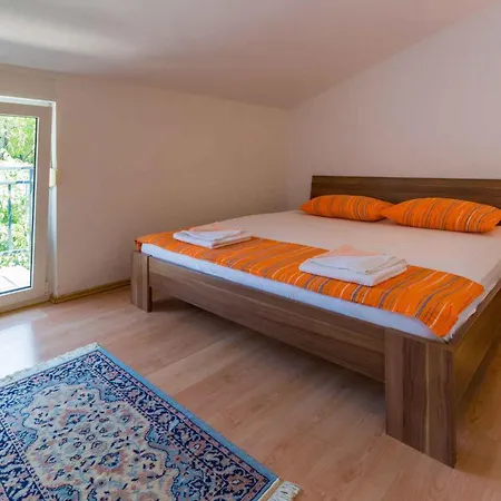 Two-bedroom 3 Crikvenica