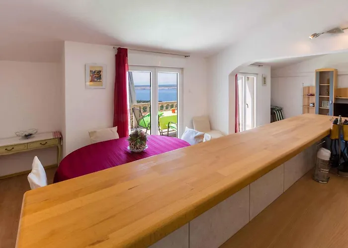 Apartamento Two-bedroom 3 *