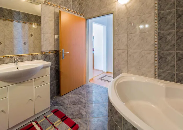 Two-bedroom 3 *