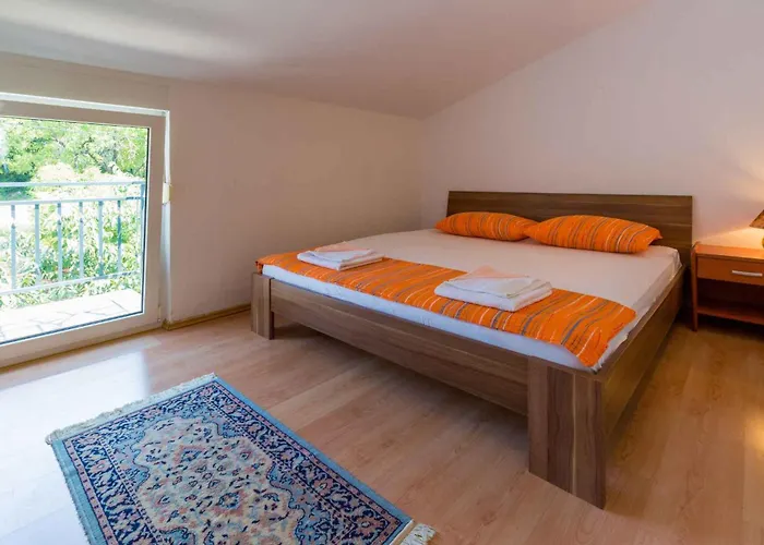 Two-bedroom 3 Crikvenica