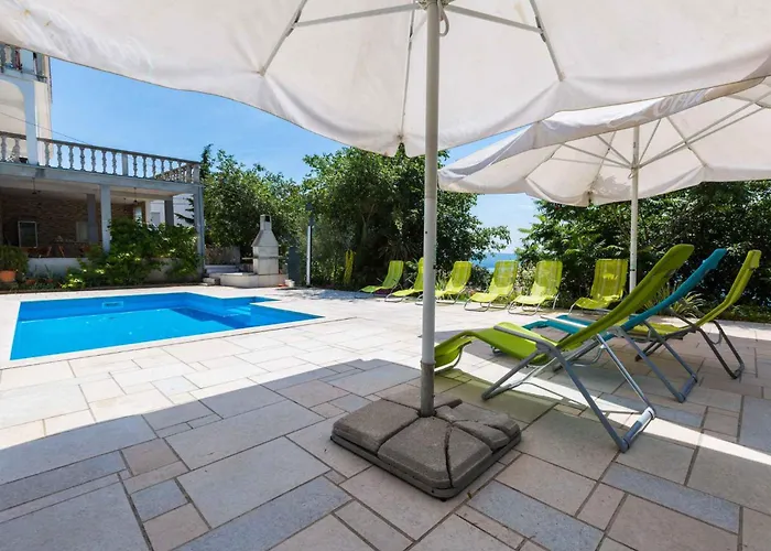 Two-bedroom 3 Crikvenica